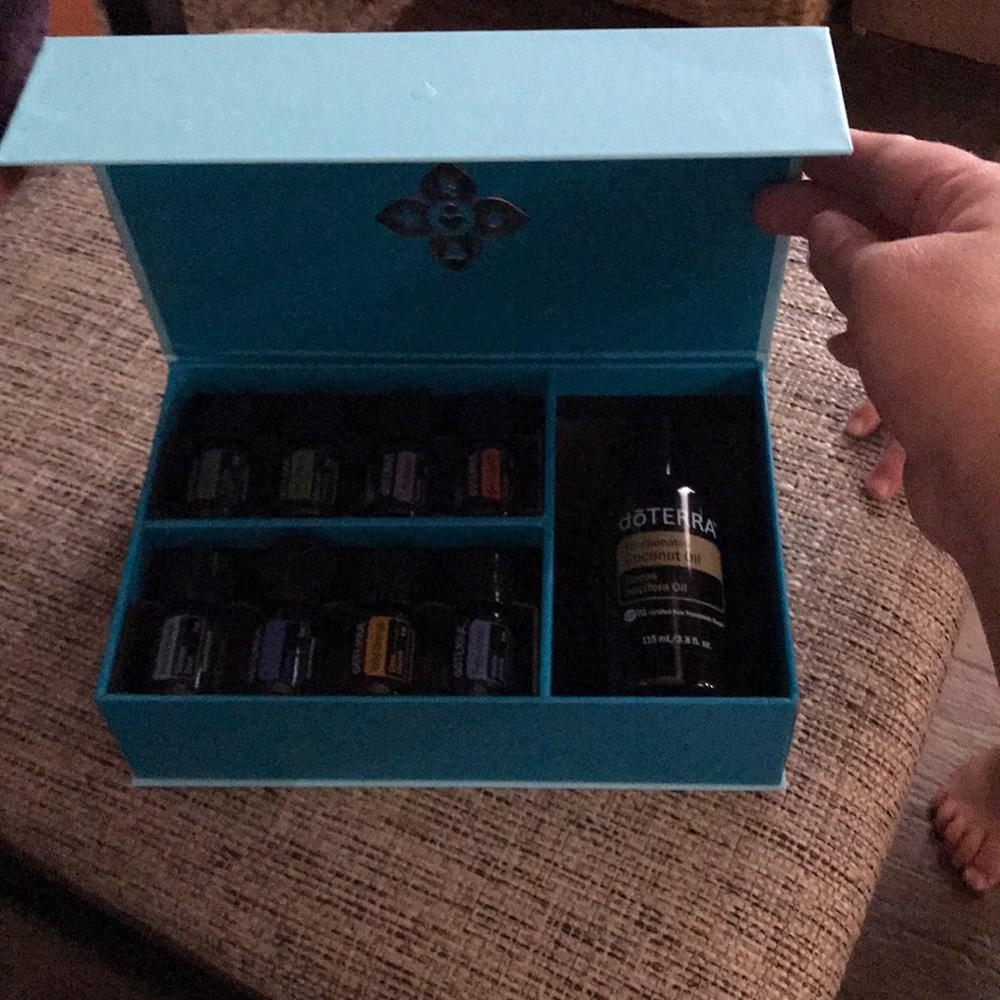 Essential oil kit